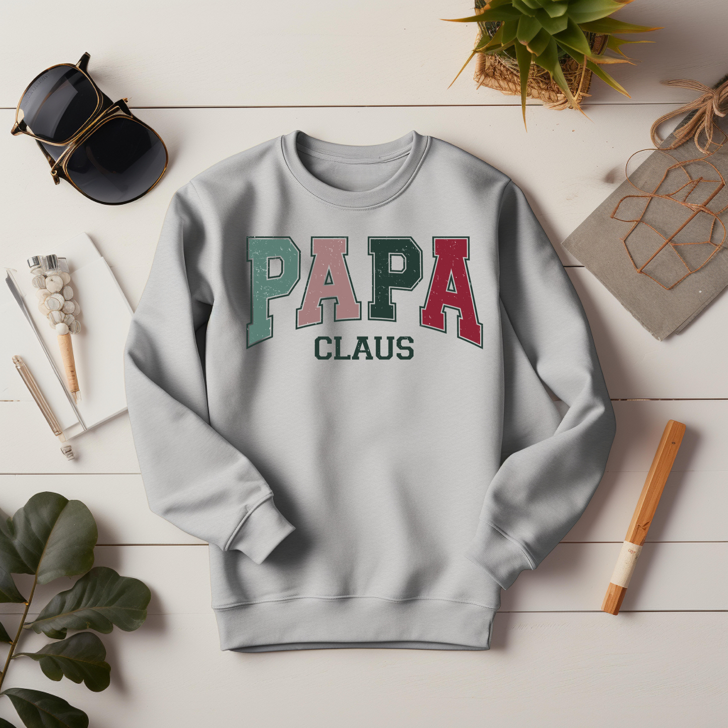 Mama Claus Papa Claus Sweatshirt – Family Christmas Vibes Gift