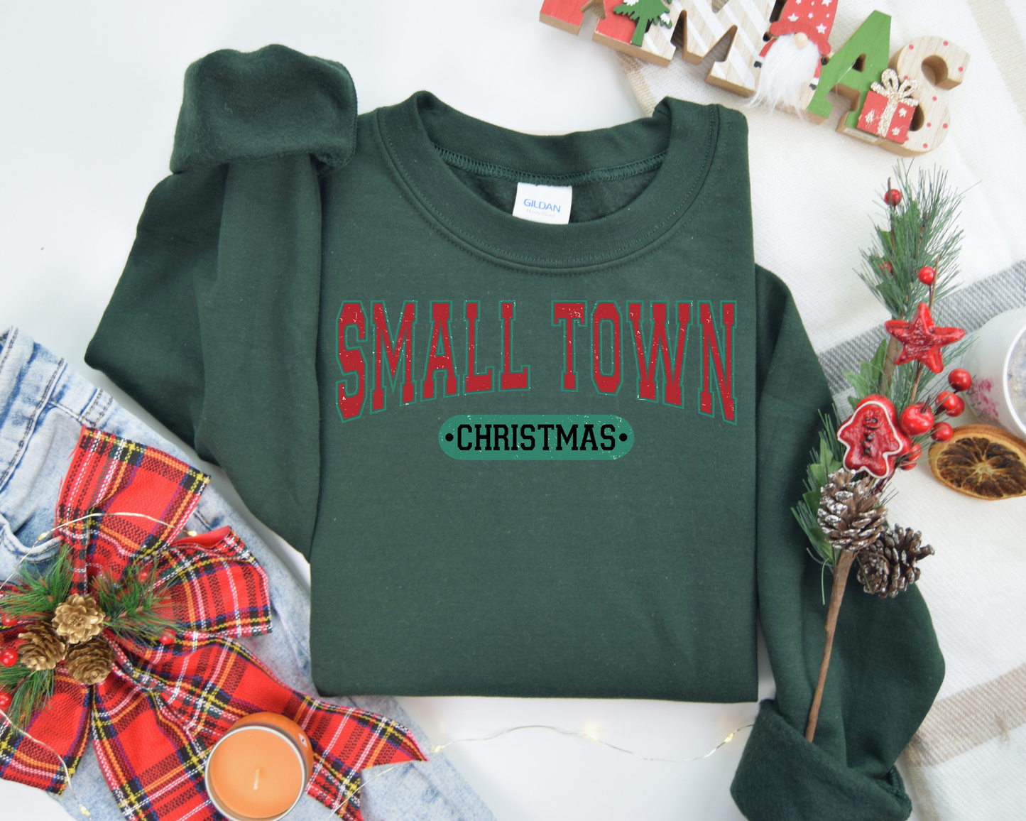 Small Town, Christmas Sweatshirt – Christmas Vibes Gift