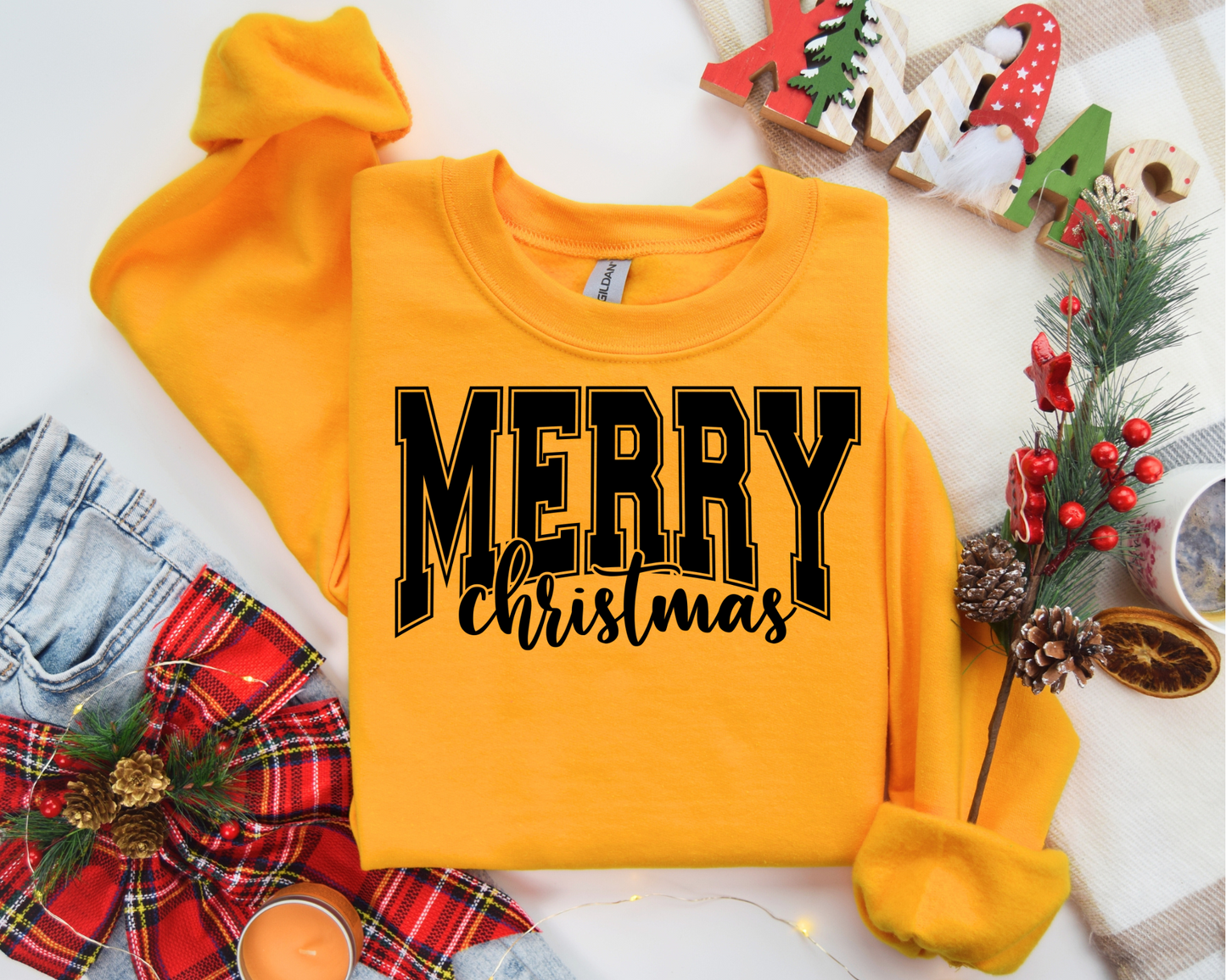 Merry Christmas Sweatshirt – Cozy Christmas Vibes Gift – Holiday Season Graphic Sweatshirt – Festive Winter Apparel (Copy)