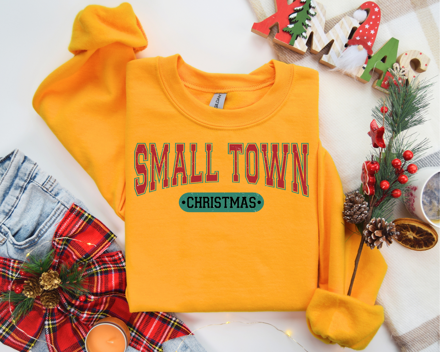 Small Town, Christmas Sweatshirt – Christmas Vibes Gift