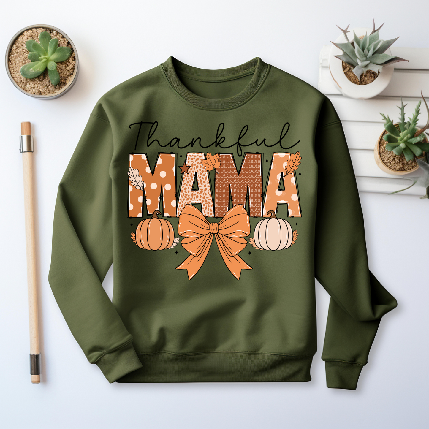 Thankful Mama Sweatshirt - Cozy Fall Apparel, Thanksgiving Shirt