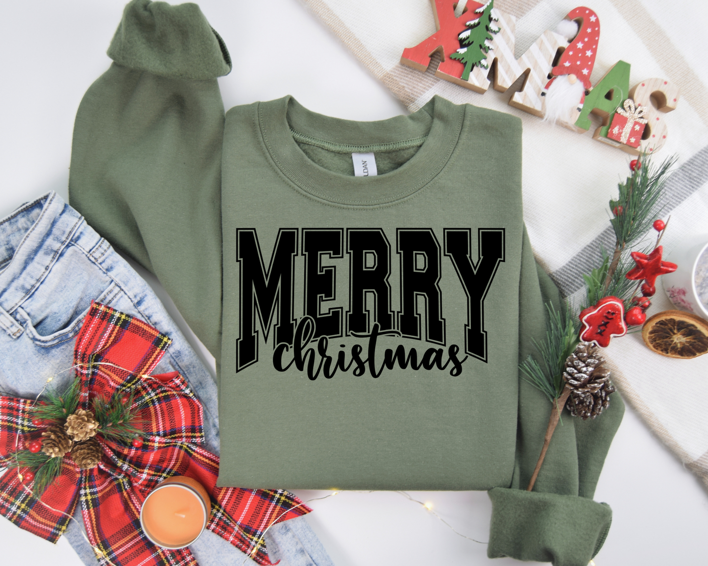 Merry Christmas Sweatshirt – Cozy Christmas Vibes Gift – Holiday Season Graphic Sweatshirt – Festive Winter Apparel (Copy)