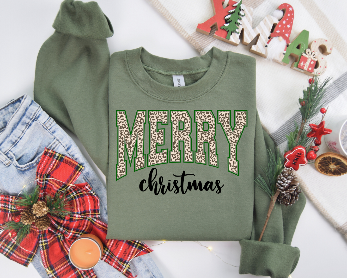 Merry Christmas Santa Retro Christmas Sweatshirt – Perfect Holiday Gift for Christmas